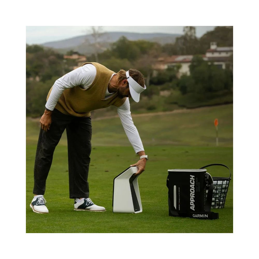 Garmin Approach R50 Advanced Golf Launch Monitor and Simulator