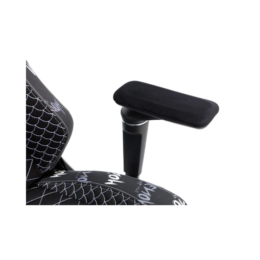 TTRacing Maxx Gaming Chair - Venom Edition